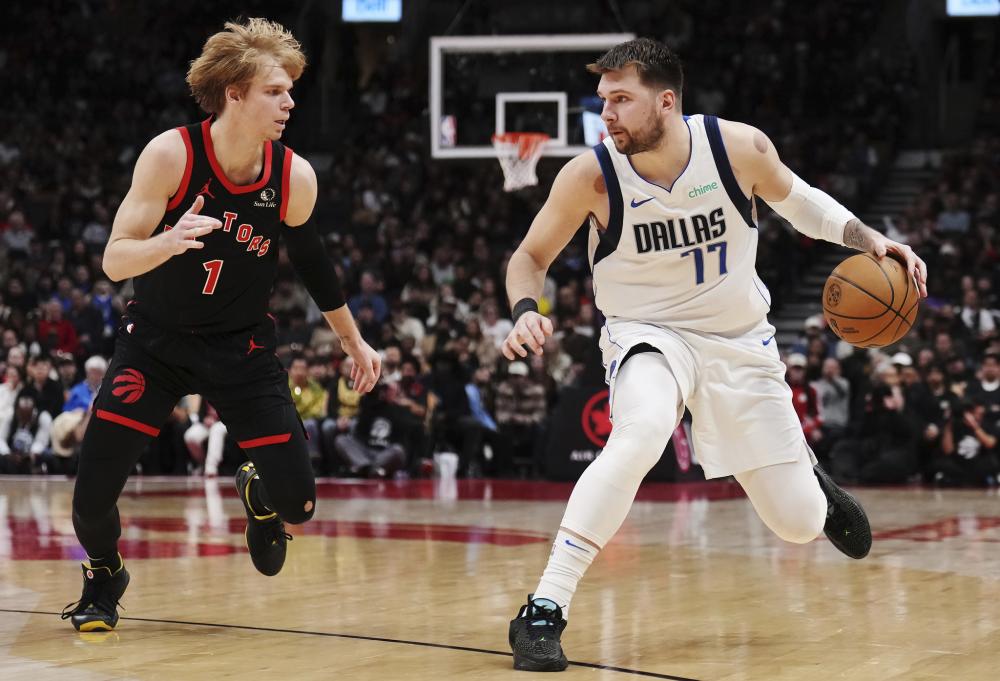 NBA：联盟调查小卡，篮网两笔签约达成，独行侠送9000万续约