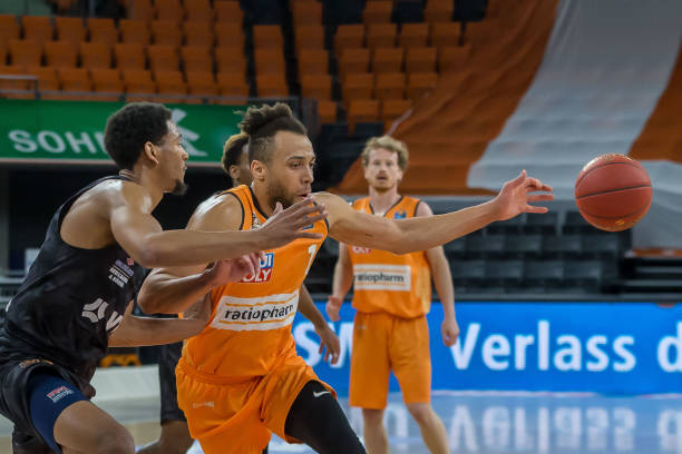 员形成的包 员形成的包