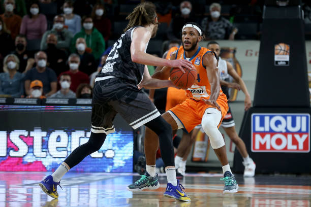 当年他留洋 当年他留洋