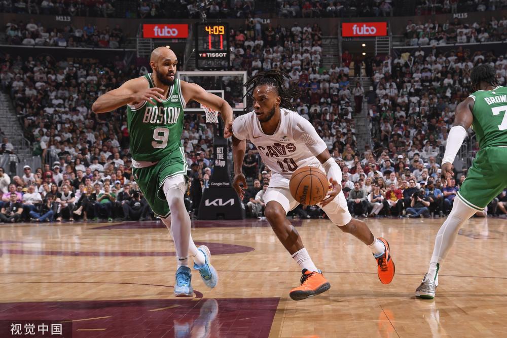 防线上的稳 防线上的稳